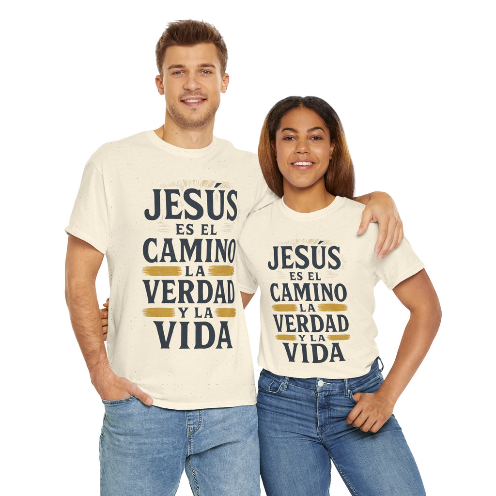 Christian T-Shirt — "Jesús es el camino, la verdad y la vida" Spanish Faith Tee