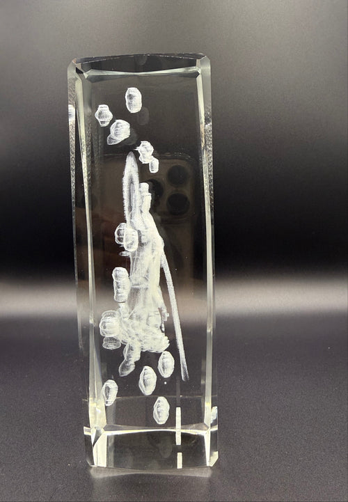 3D Laser-Engraved Crystal Depicting Guanyin (Quan Am), Bodhisattva of Compassion and Mercy.