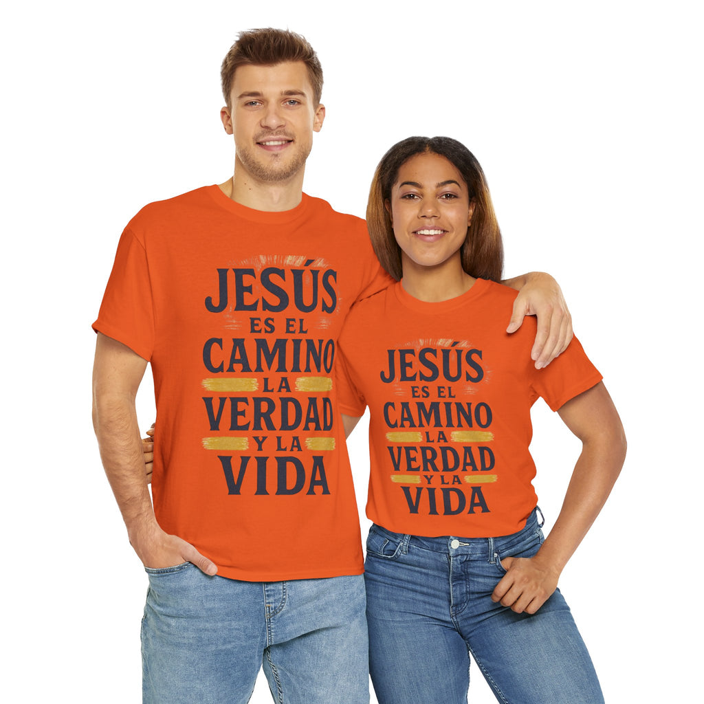 Christian T-Shirt — "Jesús es el camino, la verdad y la vida" Spanish Faith Tee