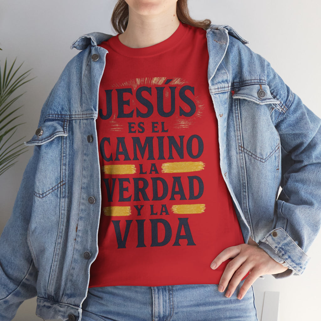 Christian T-Shirt — "Jesús es el camino, la verdad y la vida" Spanish Faith Tee