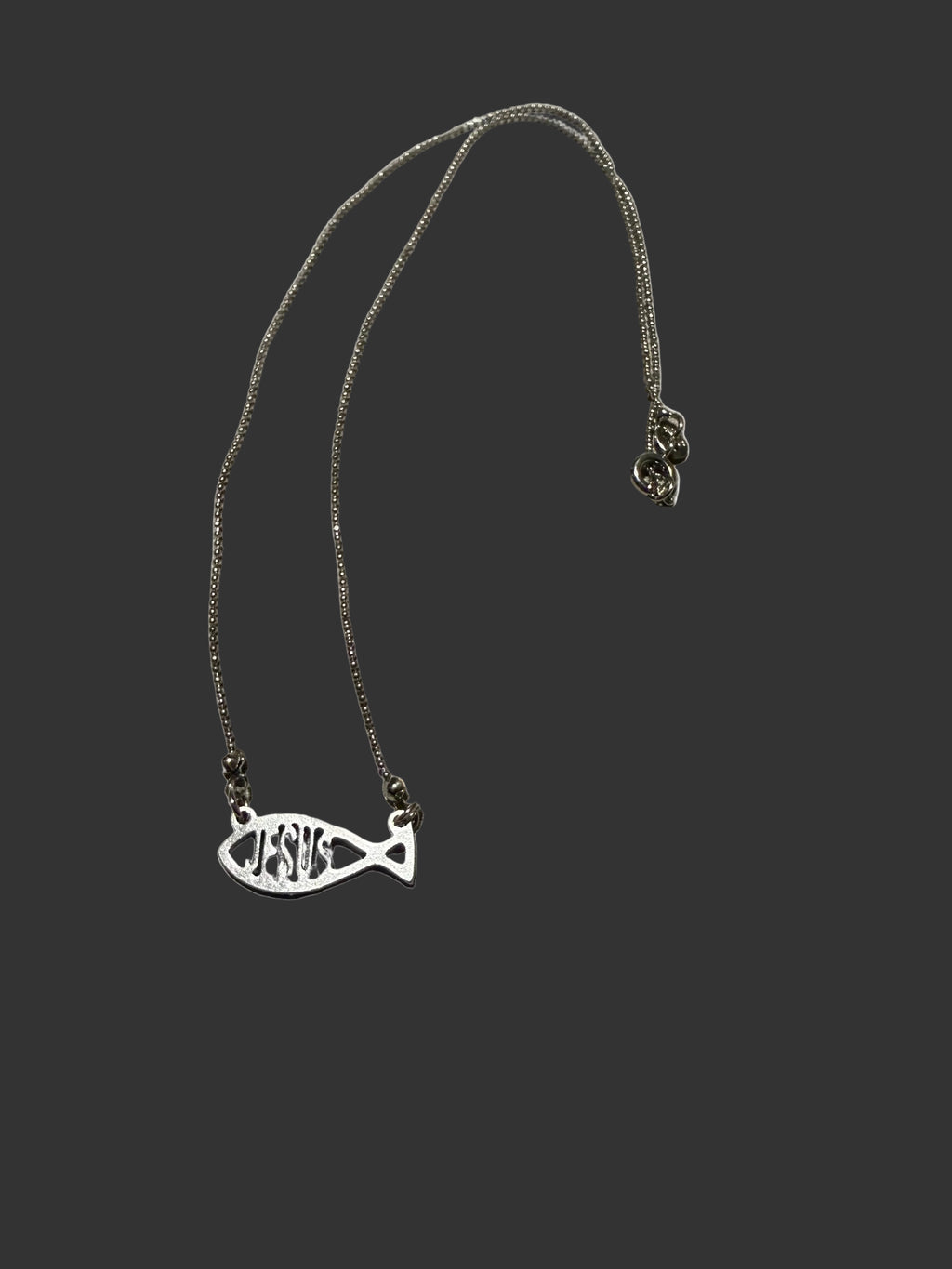 Necklace With Chain And Fish: Stainless Steel - Collar Con Cadena Y Pez: Acero Inoxidable