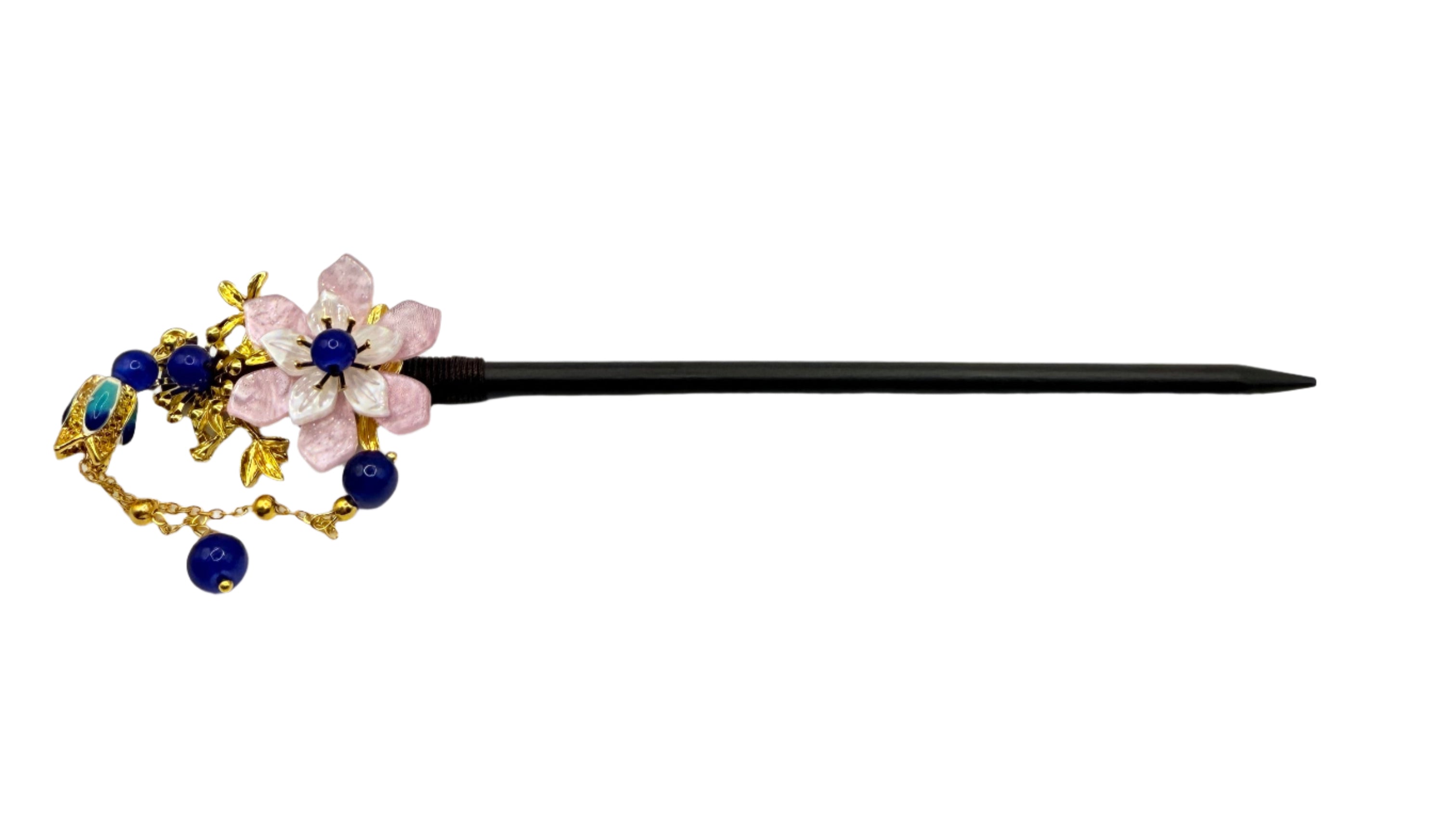 Chinese-style hairpin簪 (zān), 步摇 (bùyáo)