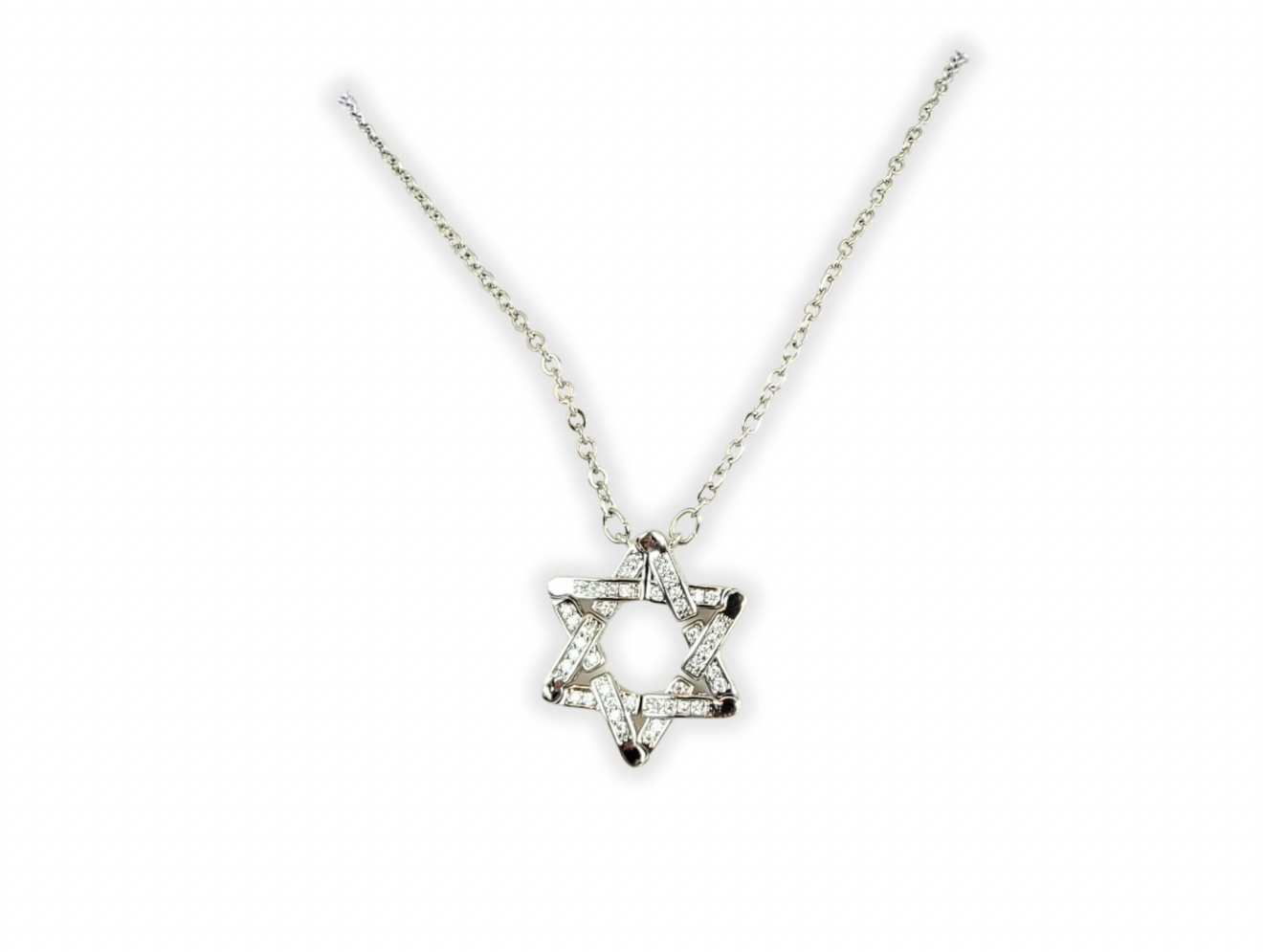 Silver Metal Necklace with Diamonds:
Star of David- Collar de Metal Plateado con Diamantes: Estrella de David