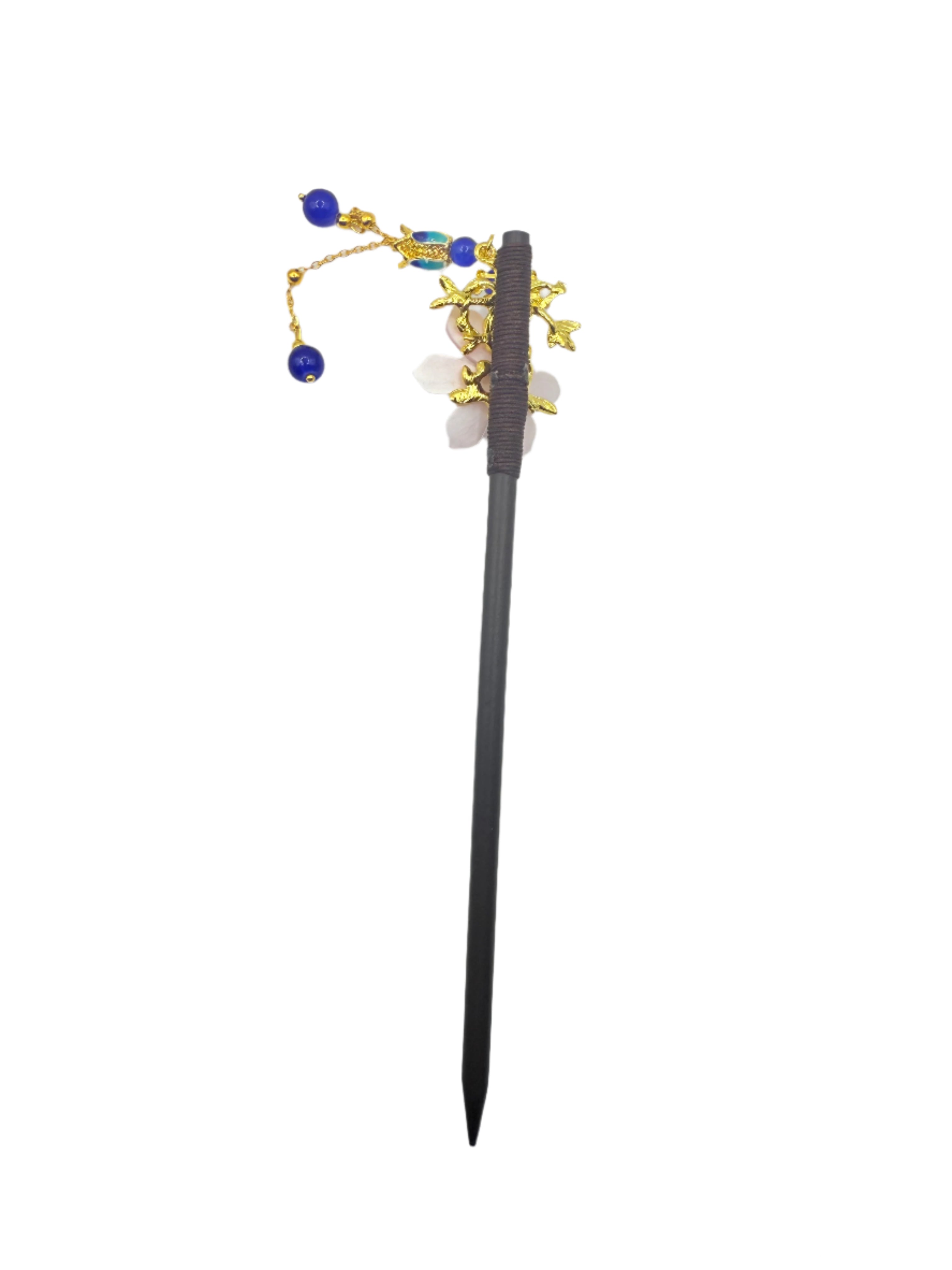 Chinese-style hairpin簪 (zān), 步摇 (bùyáo)