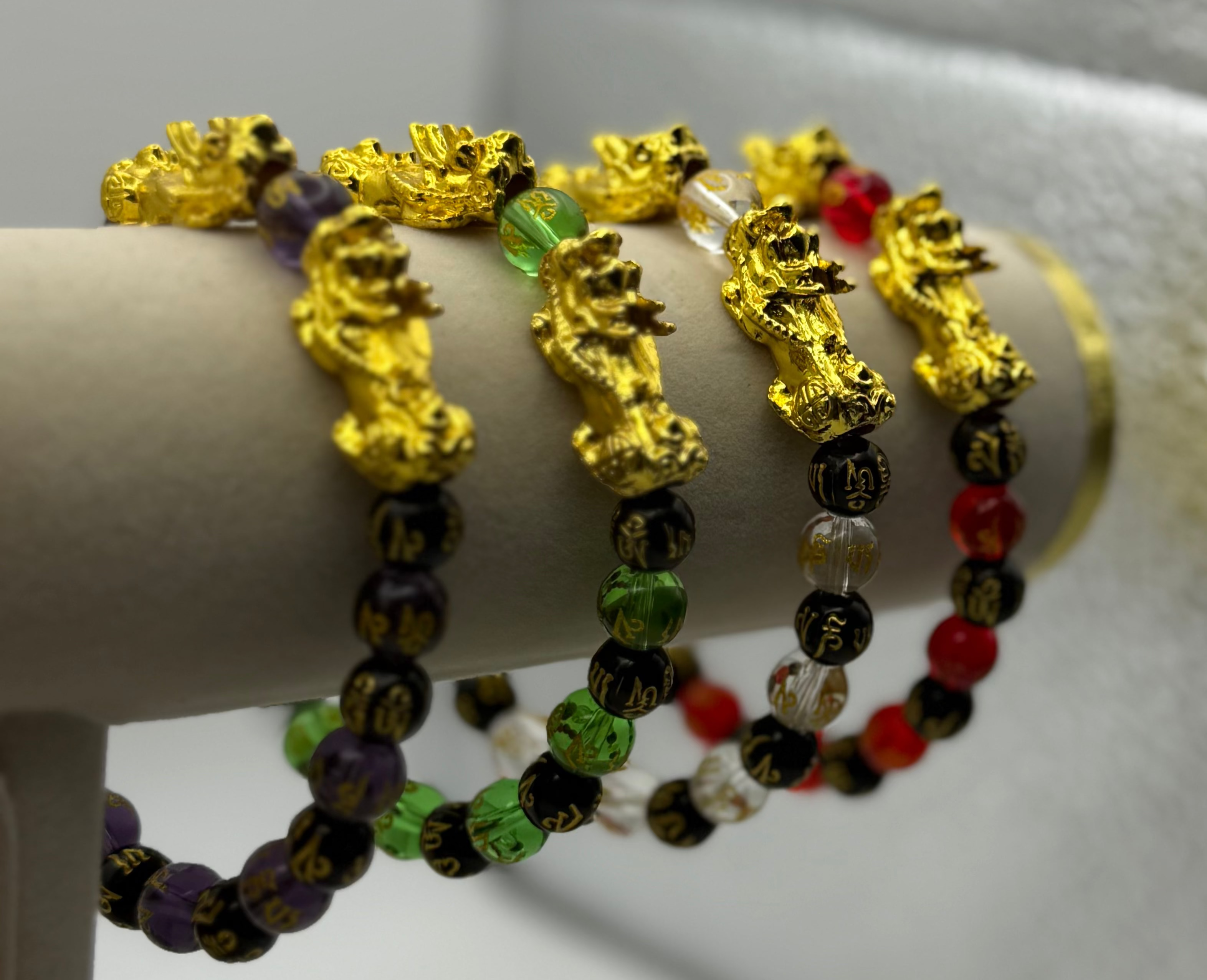 Six-character Proverbs Buddhist Bead Bracelet Pixiu Lucky Bracelet for Men and Women